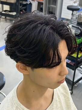 ダズル ヘア ラッシュ(DAZZLE hair RUSH) 名古屋毛流れセンターパートニュアンスパーマフェザーパーマ30代