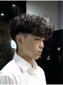 スペインカール/プードルパーマ/刈り上げ/フェードカット/外国風