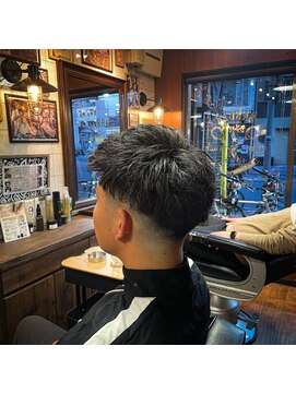 ジョイボックス 東三国店(JOYBOX) スキンフェードスタイル