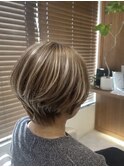 ナチュラルハイライトボブ
