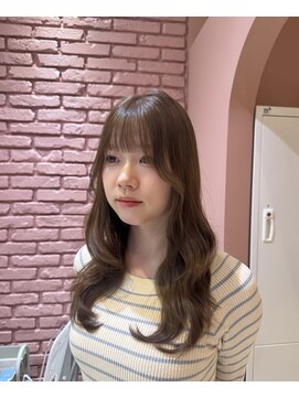 ニナ 梅田(nina) オリーブベージュカラー