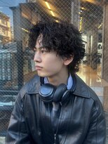 TENDER 川崎 MEN'S SALON【テンダー】【10月上旬NEW OPEN（予定）】&nbsp;2091黒髪センターパートツイストスパイラルパーマ無造作ヘア