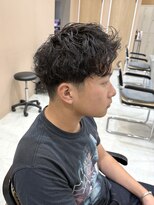 ジジ インターパーク 宇都宮(Gigi)&nbsp;アップバングショートパーマ