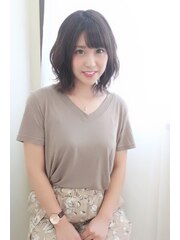 【n o b l e】透明感と動きがあるミディアムヘアー