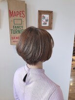 レム 青葉台(REM)&nbsp;30代・40代小顔マニッシュワンサイドショートボブ黒髪前下がり