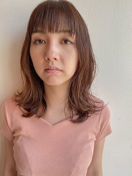 ツイギー 宮西店(TWiGGY) ほんのりレイヤーミディアムヘア