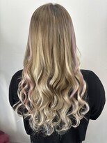 ラビス クローバー(Lovis clover)&nbsp;黒髪カタログ　グレーベージュ　レイヤーロング