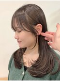 顔まわりカット/レイヤーカット/韓国/ロングヘア/グレージュ