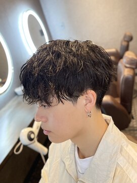 ワールドシップモトマチ(WORLD SHIP MOTOMACHI) 緩め　ツイストスパイラルパーマ