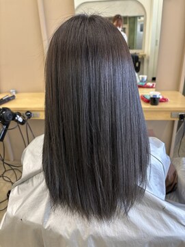 エイトオロク 那覇小禄店(EIGHT oroku) カット＋艶カラー＋トリートメント