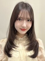 ユニコ(unico)&nbsp;韓国風/レイヤー/小顔/前髪カット/髪質改善/グレージュ/透明感