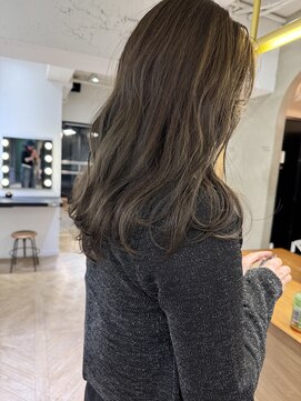 ローレン(LOREN) 透明感髪質改善ベージュダブルカラーミルクティーグレージュ