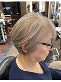 仁　明るいミセスボブ