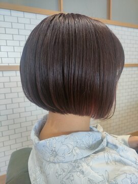 カシータフロル 守山(Casita flor) 丸みショートボブ