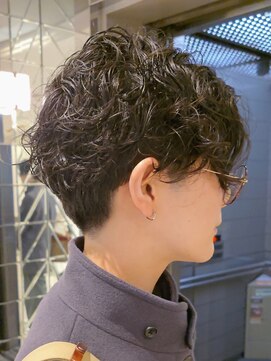 トリコ ショップアンドヘアサロン(tricot shop hair salon) 骨格映えショート×パーマ　フクザワ