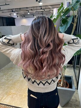 メリー オオサカ(Merly Osaka) contrast pink balayage