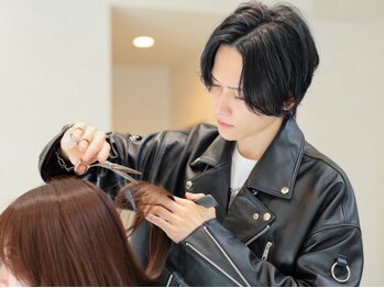 ルル(LURU)の写真/頭の形、骨格、髪質や輪郭をしっかりと見極めてご提案◎あなたにぴったりのスタイルを創り上げます♪