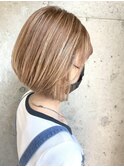 前下がりボブ×ハイライト