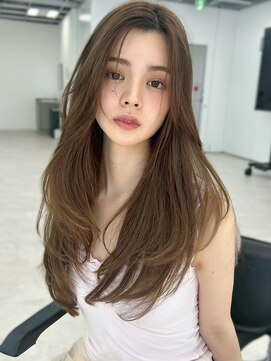 ヴェイン 渋谷(vain) ローレイヤー 透明感カラー オリーブベージュ ストレートロング