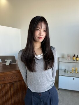 アワイ(awai) ブラウンカラーとロングレイヤー