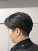 メンズセンターパートニュアンスパーマアップバング