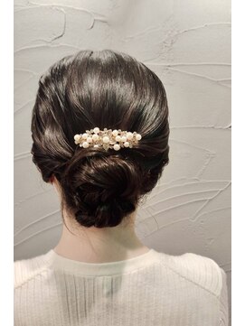 大宮店人気・大人エレガント低めシニヨン