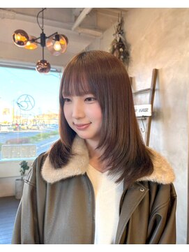 アズグロウ エクラ(AS GROW 'eclat) ナチュラルストレート×柔らかブラウン
