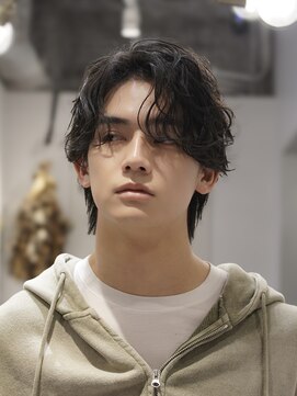 アリエッタ アザブ(ARIETTA AZABU) 毛流れシャドウパーマ/センターパート/フェザーパーマ/毛流れ