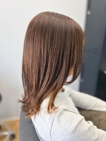 エン(en)&nbsp;アッシュベージュ×肩下ボブ