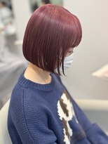 アール 横浜(R)&nbsp;【MOMO】艶ハイトーンピンク♪切りっぱなしボブ