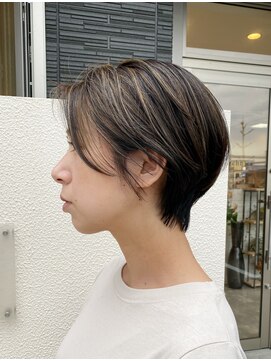 ヘアー テクニカ(hair Technica) 広瀬オススメ「大人ショートにハイライト♪」