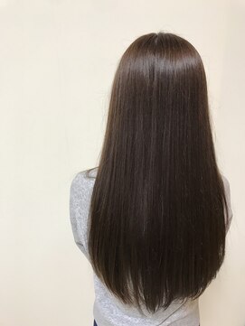 エヌプラス(N+) 黒髪グラデヘアーオリーブグレー小顔に見せるヘアココアベージュ