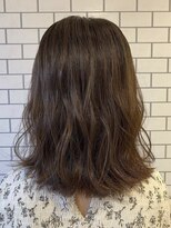 ノエル(noele)&nbsp;ターコイズインナー×鎖骨ミディ