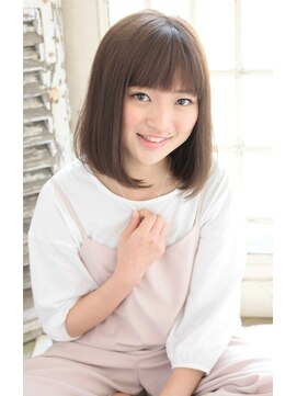 エミル 国分寺(emile) オン眉で小顔に見せる前下がりボブ【国分寺】