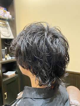 ヒロギンザ 新橋日比谷口店(HIRO GINZA) ウルフスパイラル　新橋　理容室　床屋　ヒロ銀座　日比谷