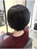 ショートボブ