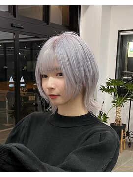 ノートエートル 西金沢(Nought etre) ウルフ×ホワイトシルバー10代20代30代ハイトーンウルフスタイル