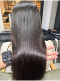 梅雨でもまとまる地毛風髪質改善シルクストレート