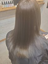 バルビエーレ アーディ(Barbier Adi) 艶髪トリートメント