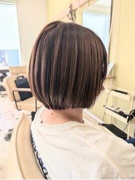 ヘアーライフイチゴイチエ(Hair Life 151A) 軽めボブ