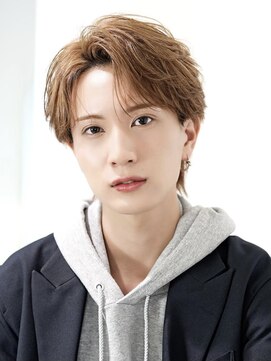 オーシャントーキョー 心斎橋(OCEAN TOKYO WEST) 波巻きパーマツイストスパイラルパーマセンターパートウルフ