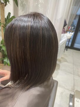 ウルバイサナンド(ULu by Sanando) 白髪ぼかし/ハイライト/極細ハイライト