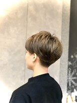 ブロッサム 東久留米店(Blossom)&nbsp;◎ショートグラ×くせ毛を生かす×40代50代