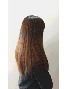 プース ヘアー(Pousse hair) ロングシャギー
