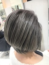 白髪でお悩みの方へ【白髪ぼかしハイライトカラー】