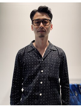 ノイ(noi) メンズ　刈り上げ　爽やか　パーマ　渋谷