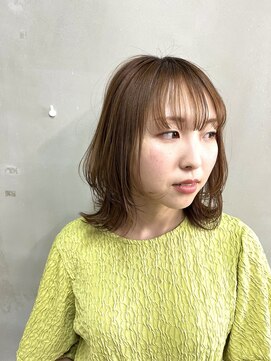 ヘアーアンドケアブラスト(HAIR CARE Blast) 20代30代ミルクティーベージュ/ブリーチなし/顔周りレイヤー