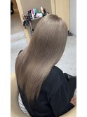 ぎゃうミルクティー♪担当こまつなおき