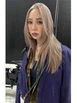 エイチ(H)&nbsp;ハイトーンベージュ