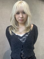 リア(Lia by KENJE)&nbsp;綺麗なホワイトブロンド♪